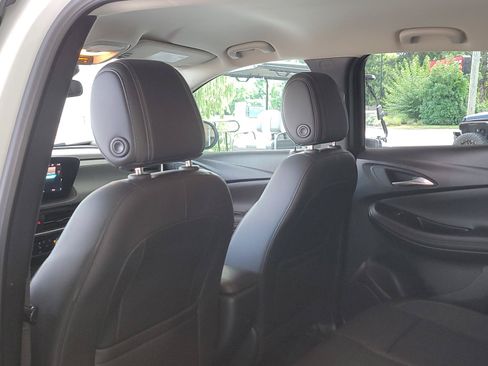 Used 2024 Buick Encore GX Preferred FWD image 12