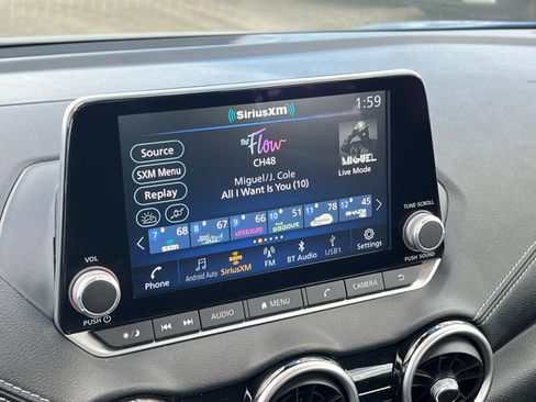 Used 2025 Nissan Sentra SV image 20