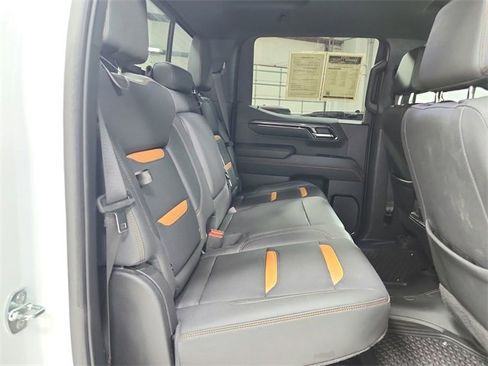 Used 2023 GMC Sierra 1500 AT4 w/ AT4 Preferred Package image 41