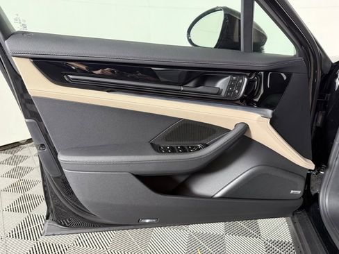 New 2025 Porsche Panamera image 24
