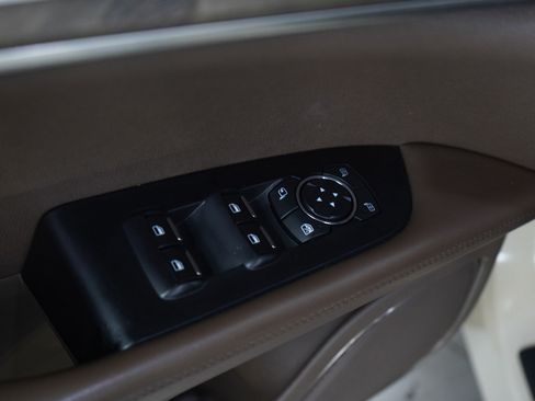 Used 2018 Lincoln MKX Reserve w/ Driver Assistance Package AWD/4WD image 20