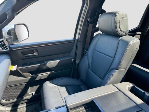 New 2026 Toyota Tundra Platinum image 25