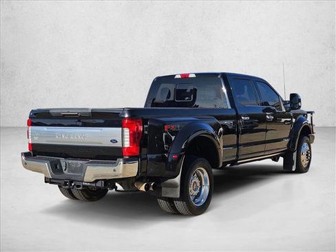 Used 2017 Ford F450 King Ranch w/ King Ranch Ultimate Package image 5