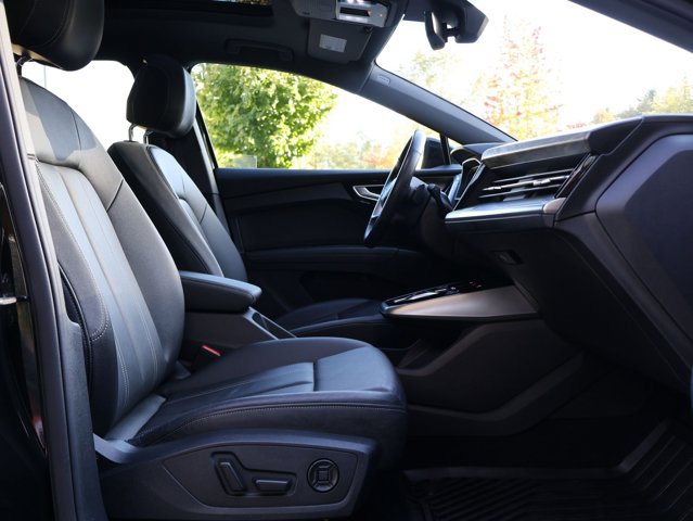 Used 2022 Audi Q4 e-tron Premium Plus AWD/4WD image 27