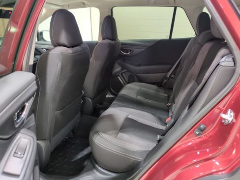 Certified 2025 Subaru Outback Premium w/ Popular Package #1A AWD/4WD image 15