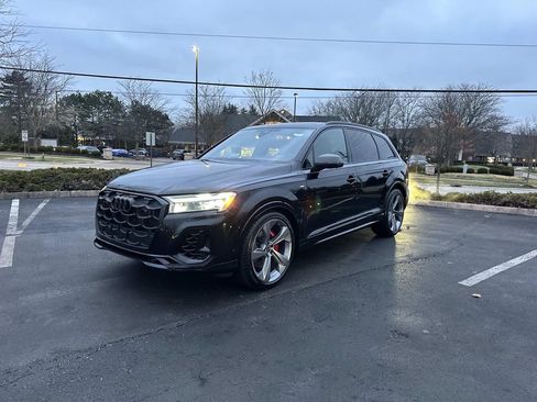 New 2026 Audi Q7 3.0T Prestige image 3