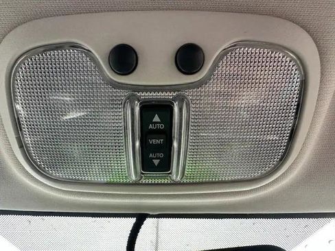 Certified 2017 Jeep Compass High Altitude image 25