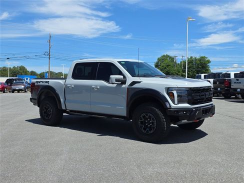 Used 2024 Ford F150 Raptor w/ Equipment Group 803A Raptor R AWD/4WD image 5