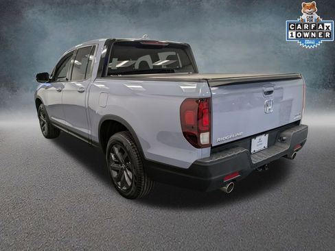 Used 2023 Honda Ridgeline Sport image 6