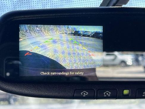 Used 2017 Nissan 370Z w/ Sport Package image 17