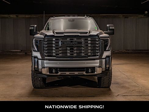 Used 2026 GMC Sierra 3500 Denali w/ Denali Reserve Package AWD/4WD image 4