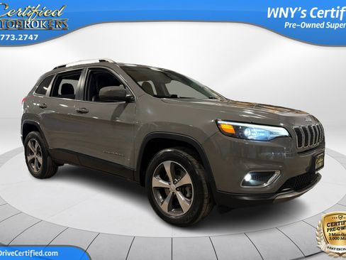 Used 2020 Jeep Cherokee Limited AWD/4WD image 3