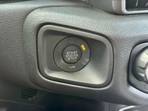 Used 2026 Jeep Wrangler Unlimited Sport AWD/4WD image 30