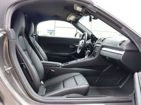 Used 2013 Porsche Boxster image 25