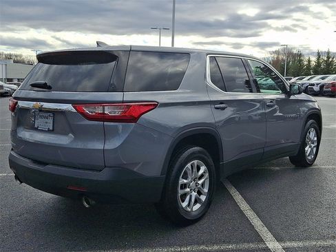 Used 2021 Chevrolet Traverse LS w/ LPO, Floor Liner Package image 4