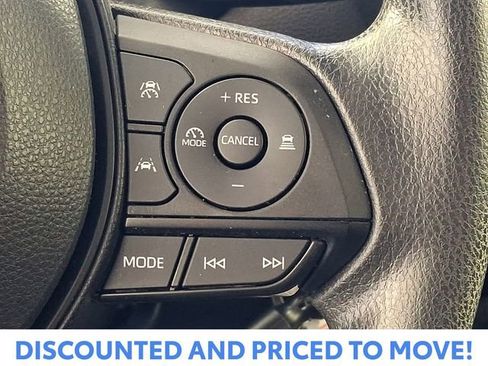 Used 2024 Toyota Corolla LE image 25