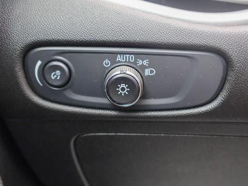 Used 2024 Chevrolet Malibu LT FWD image 17
