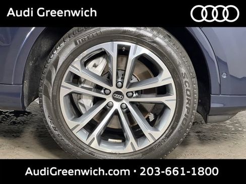 Used 2025 Audi Q7 2.0T Premium Plus w/ Premium Plus Package AWD/4WD image 9