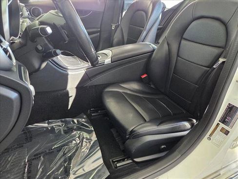 Used 2017 Mercedes-Benz C 300 Sedan image 15