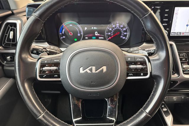 Certified 2023 Kia Sorento EX FWD image 32