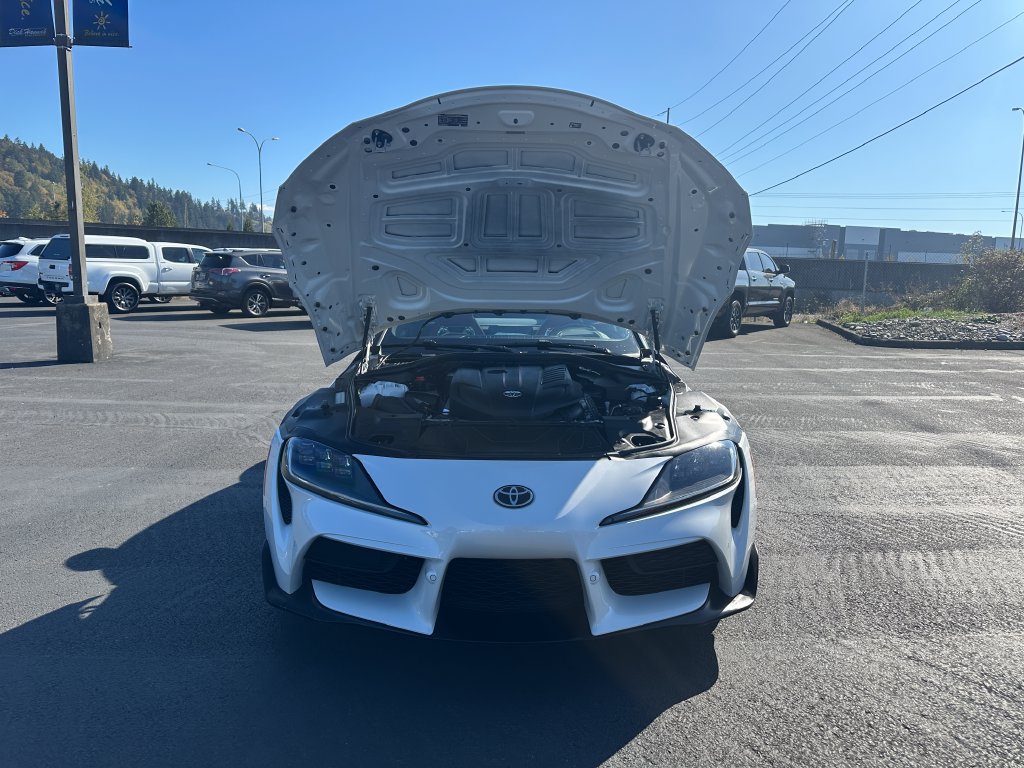Used 2020 Toyota Supra Launch Edition w/ Driver Assist Package RWD image 4