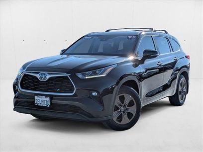 Used 2023 Toyota Highlander Bronze Edition