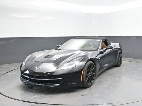 Used 2019 Chevrolet Corvette Stingray Convertible w/ 2LT Preferred Equipment Group RWD image 5