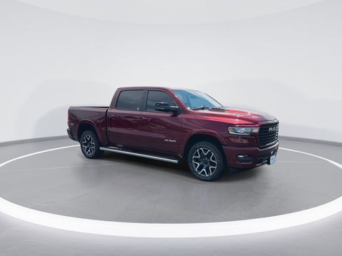 Used 2025 RAM 1500 Laramie w/ Sport Appearance Package AWD/4WD image 2