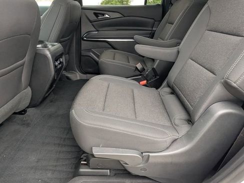 Certified 2024 Chevrolet Traverse LT image 21
