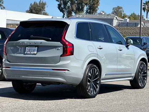 New 2026 Volvo XC90 T8 Ultra image 5