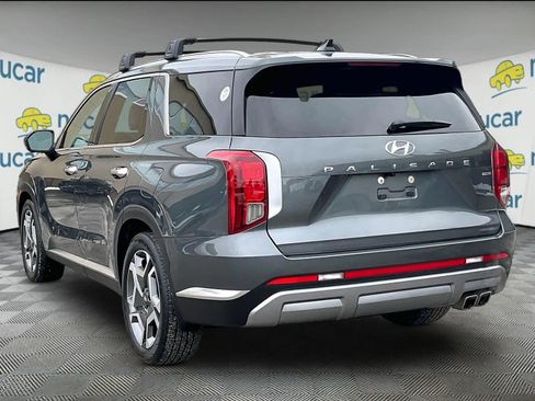 Used 2023 Hyundai Palisade Limited image 4