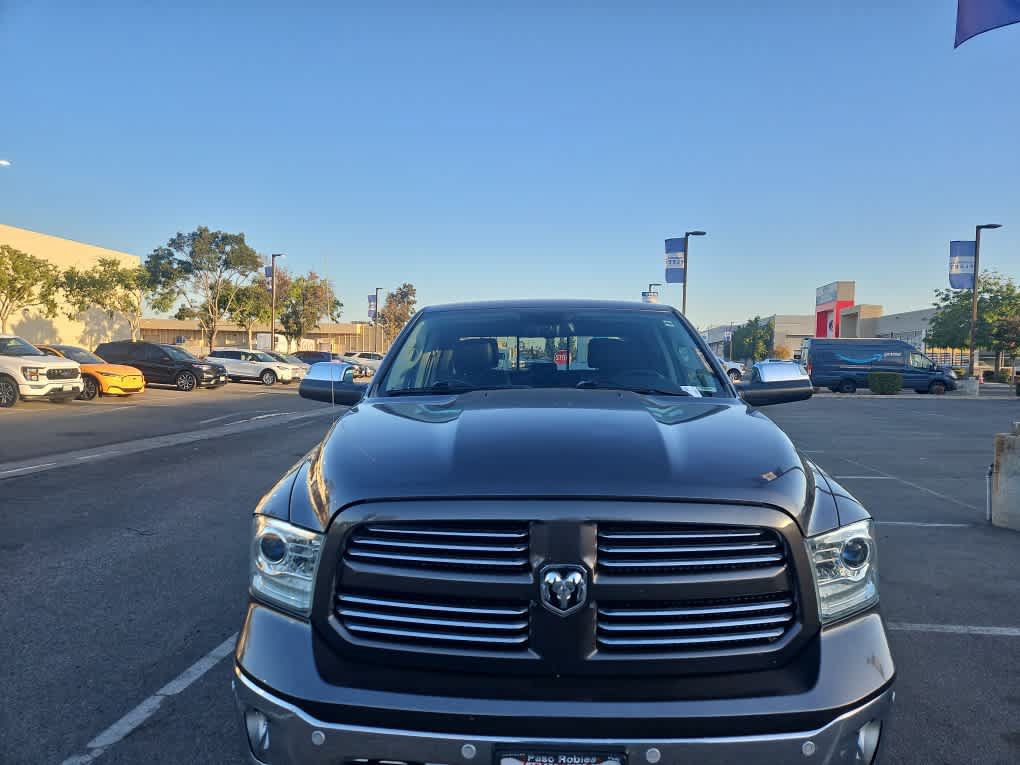 Used 2015 RAM 1500 Laramie w/ Convenience Group AWD/4WD image 2