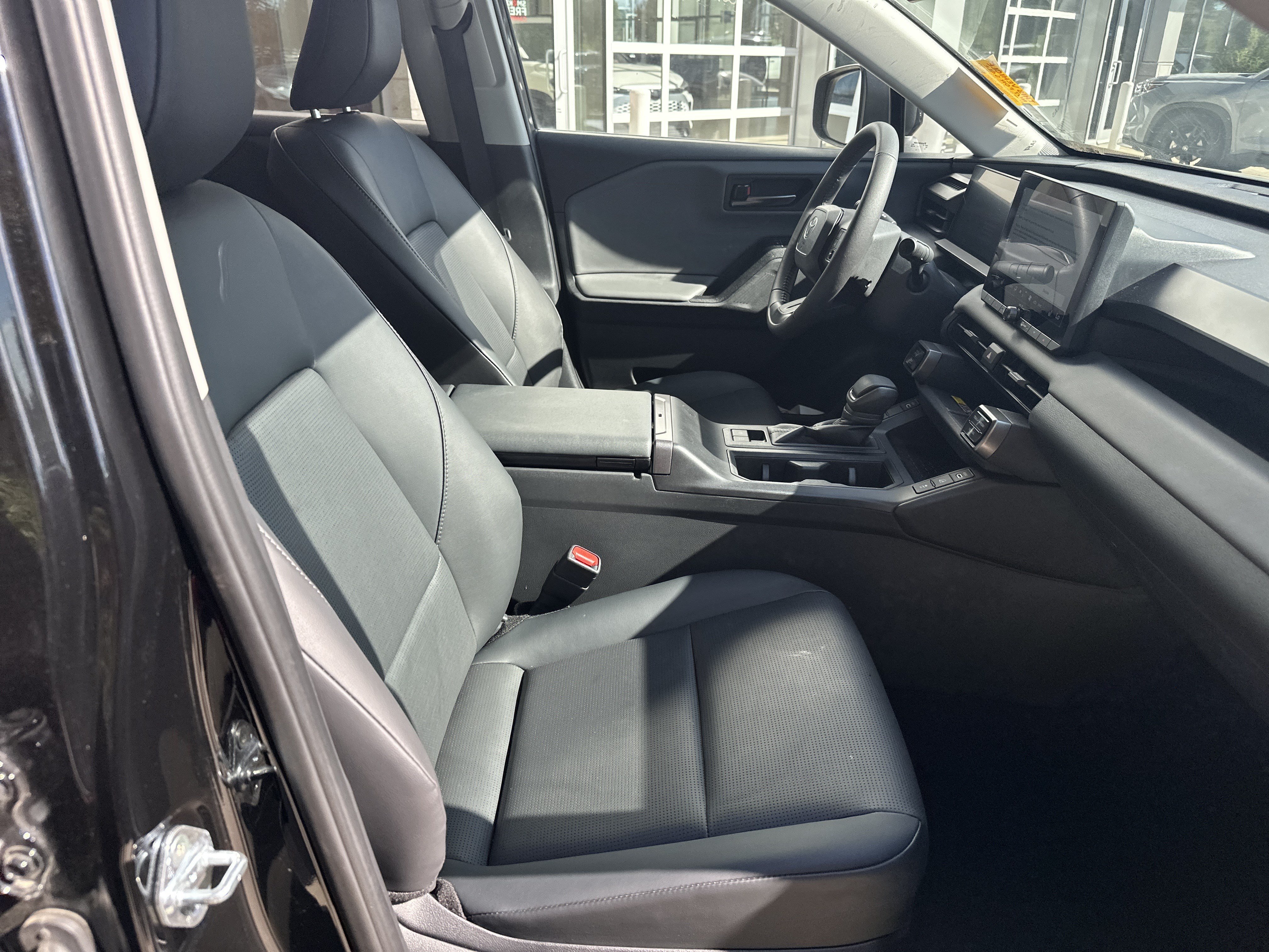 Used 2026 Toyota RAV4 XLE Premium AWD/4WD image 28