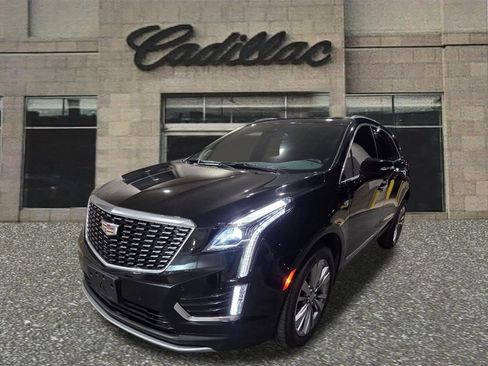 Certified 2023 Cadillac XT5 Premium Luxury image 1