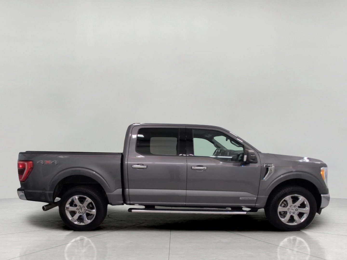 Used 2022 Ford F150 XLT w/ Equipment Group 302A High AWD/4WD image 11