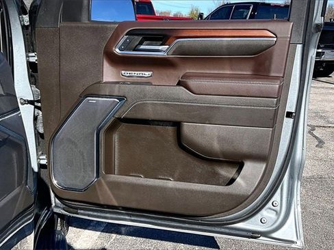 Used 2024 GMC Sierra 1500 Denali image 29