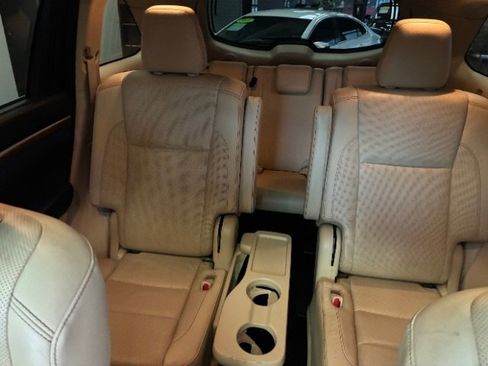 Used 2018 Toyota Highlander Limited image 30