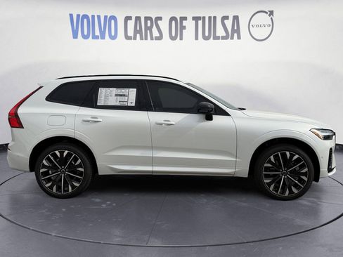 New 2026 Volvo XC60 T8 Ultra w/ Protection Package Premier AWD/4WD image 6
