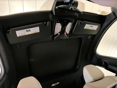 Used 2022 BMW i4 eDrive40 w/ M Sport Package image 24