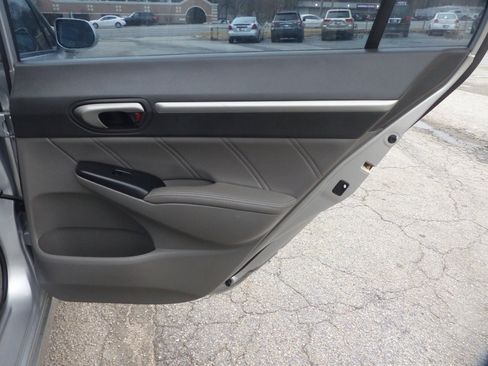 Used 2010 Honda Civic EX-L image 15