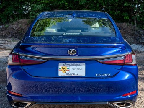 Used 2022 Lexus ES 350 F Sport image 4