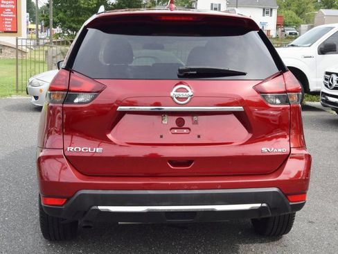 Used 2018 Nissan Rogue SV AWD/4WD image 11