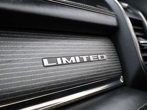 Used 2020 RAM 5500 4x4 Crew Cab image 30