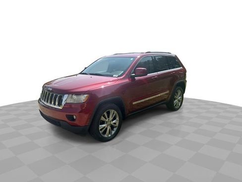 Used 2013 Jeep Grand Cherokee Laredo AWD/4WD image 5