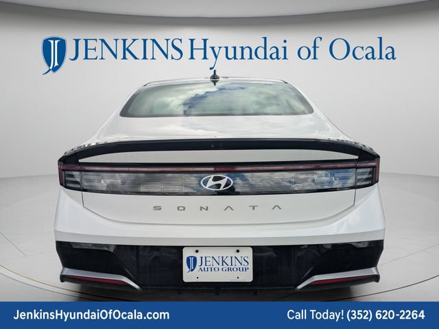 New 2026 Hyundai Sonata SEL FWD image 4