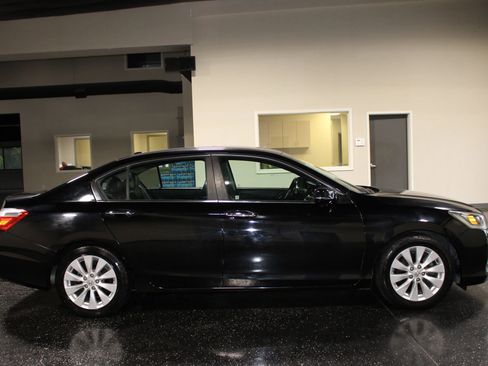 Used 2013 Honda Accord EX-L image 3