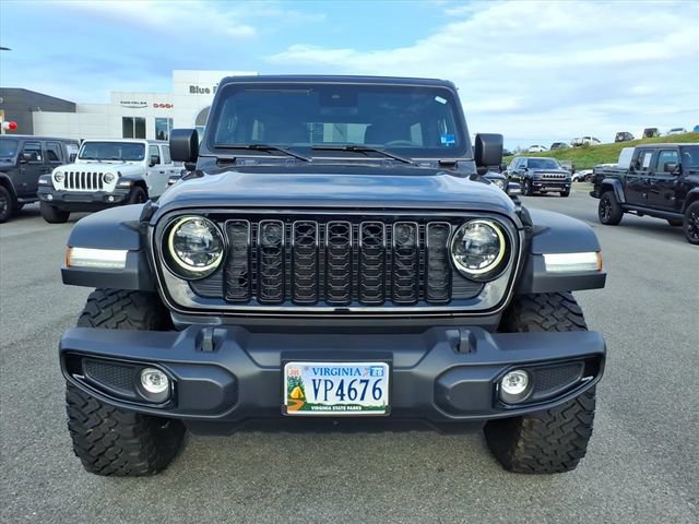 Used 2025 Jeep Wrangler Unlimited Sport AWD/4WD image 11