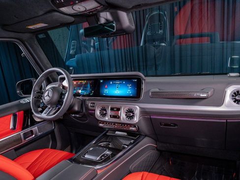 Used 2026 Mercedes-Benz G 63 AMG 4MATIC image 4