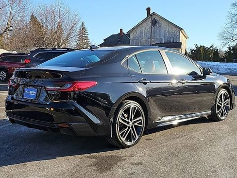 Used 2025 Toyota Camry XSE image 6