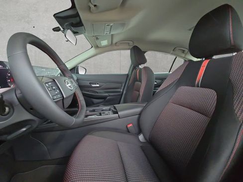 New 2026 Nissan Sentra SR FWD image 19
